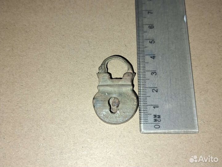 Замок навесной старинный царский