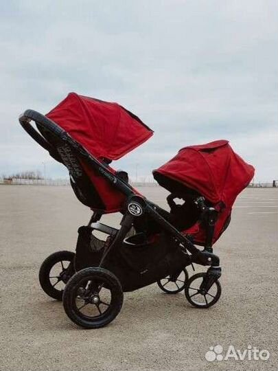 Коляска для двойни или погодок Baby Jogger