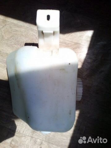 Бачок омывателя LADA Granta 2191 2011-Н.в