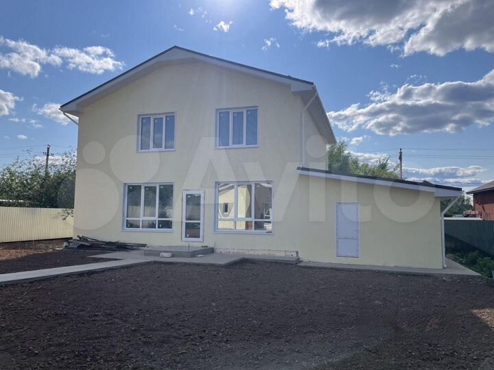 Дом 132 м² на участке 7,5 сот.