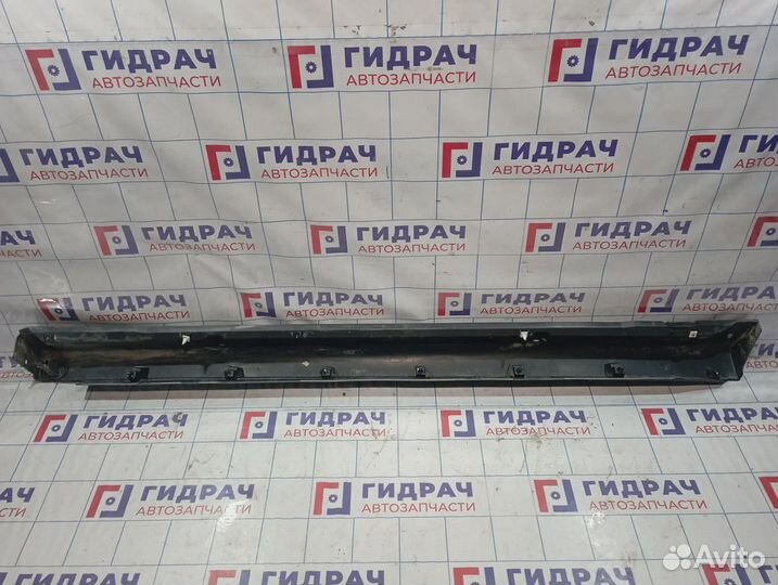 Накладка на порог наружная левая Mitsubishi Outlander (GF) 6512A601