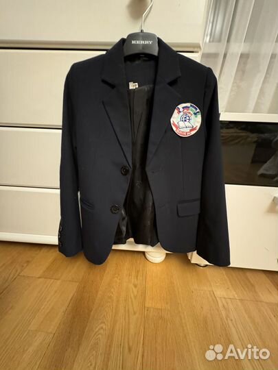 Пиджак школьный