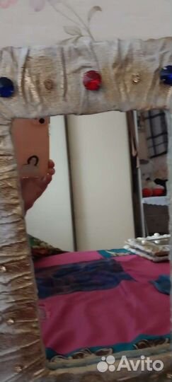 Зеркало настенное, маленькое