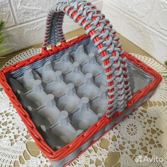 Корзина плетеная на Пасху