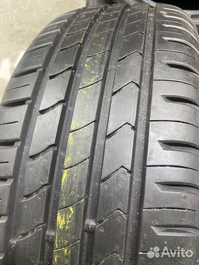 Kumho Ecsta HS51 205/55 R17