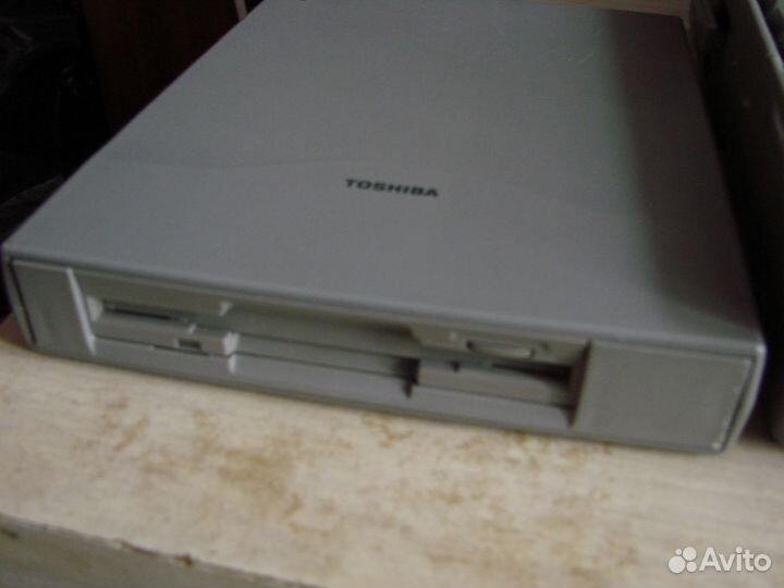 Тошиба Текра 510CDT