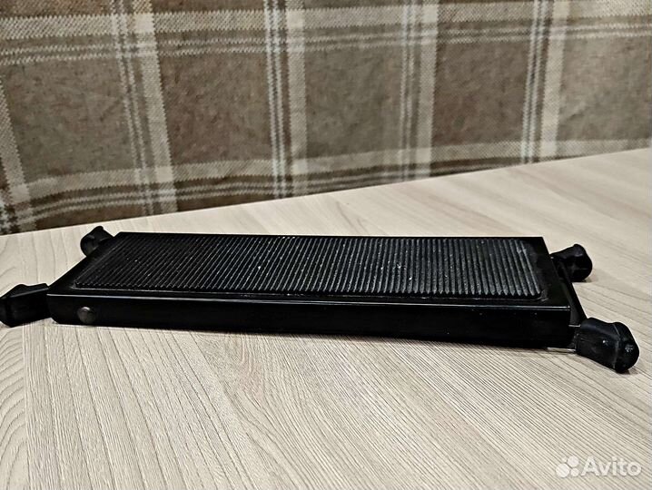 Подставка для ноги гитариста