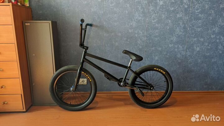 Велосипед BMX