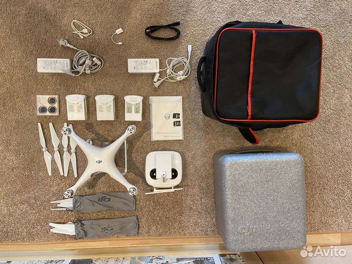 Квадрокоптер DJI Phantom 4 advanced
