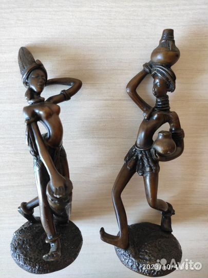 Африканские статуэтки