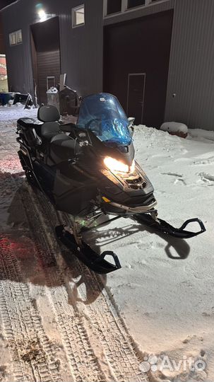 BRP SKI-DOO expedition SE Turbo R 2025