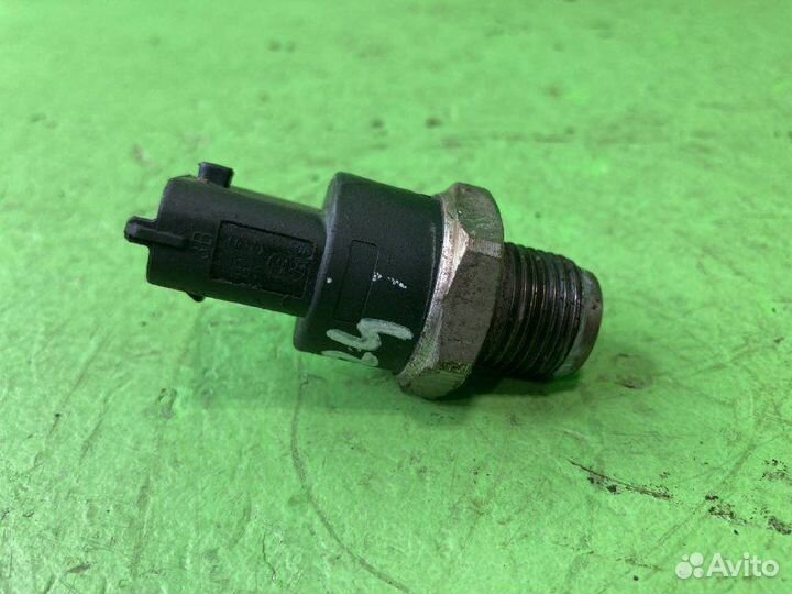 Датчик давления топлива MAN TGA