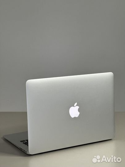 Ноутбук Apple Macbook Air 13