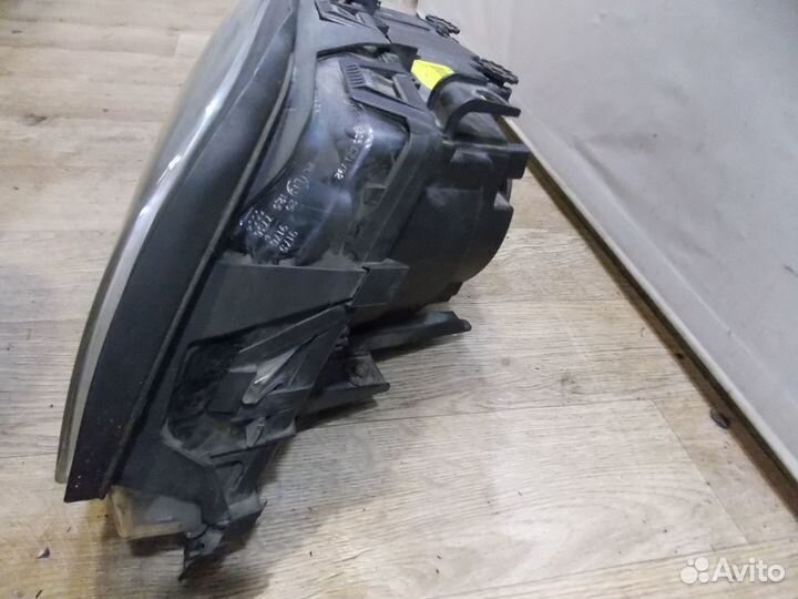 BMW 3 E46 Sedan, фара правая