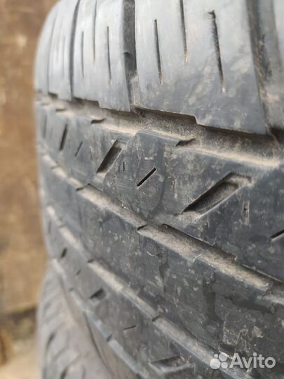 Bridgestone Dueler A/T 245/65 R17