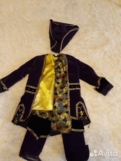 Новогодний костюм пирата