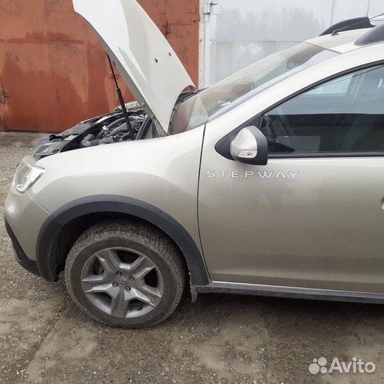 Renault Sandero Stepway 1.6 МТ, 2020, 14 600 км