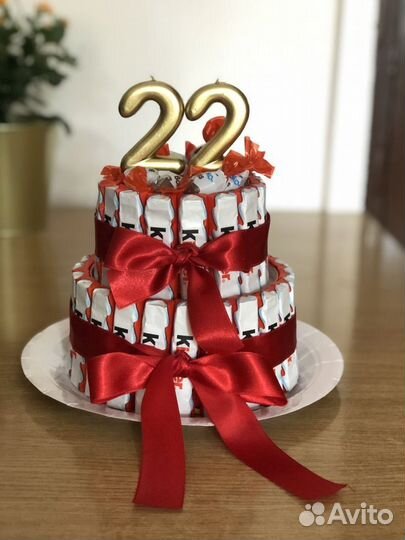 Подарок из киндера