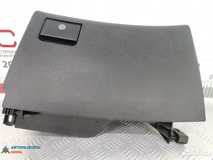 Бардачок Audi 80 8A/B3 1989 8A1857035F