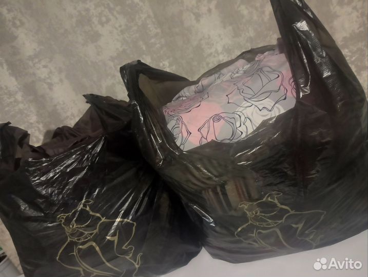 2пакета вещей 48-52размер