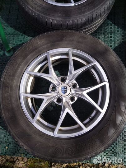 Pirelli Scorpion Verde All Season 215/65 R16