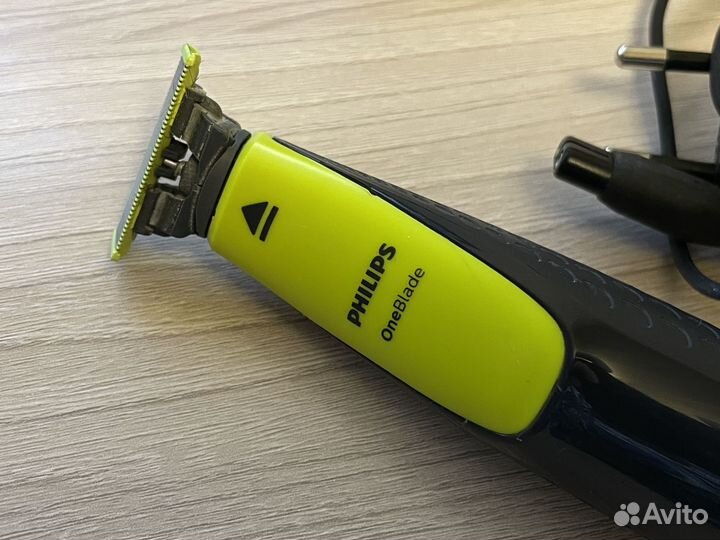 Триммер Philips One Blade