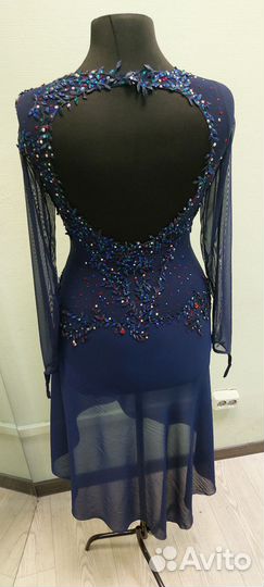 Пошив костюмов для фигурного катания