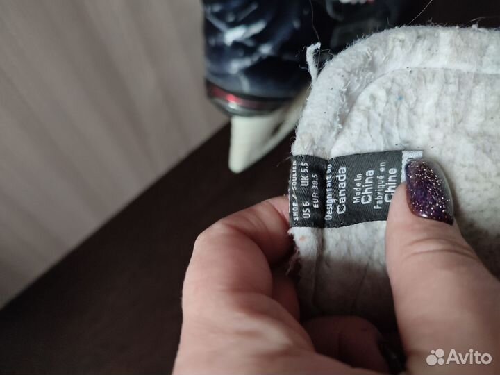 Хоккейные коньки bauer