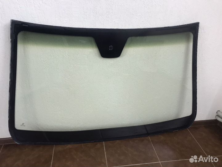 Лобовое стекло Лада Веста
