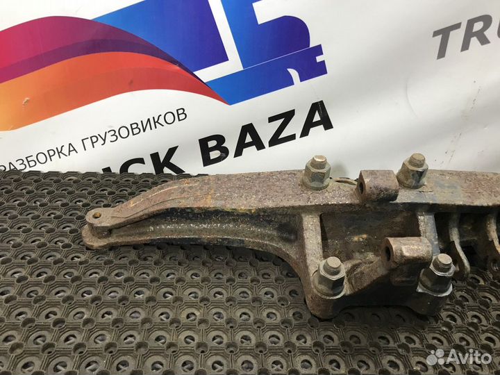 Кронштейн пневморессоры задний правый