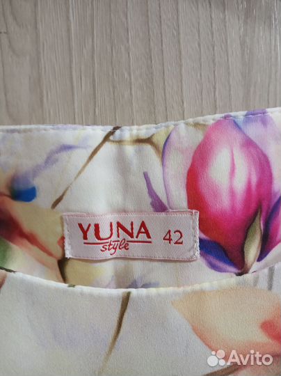 Блузки р.48-50