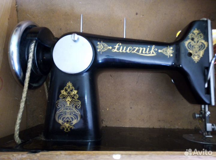 Швейная машинка
