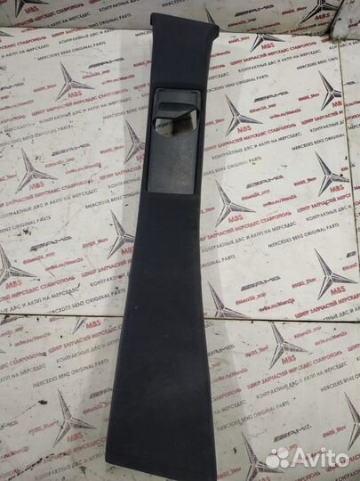 Обшивка стойки w210 Mercedes левая