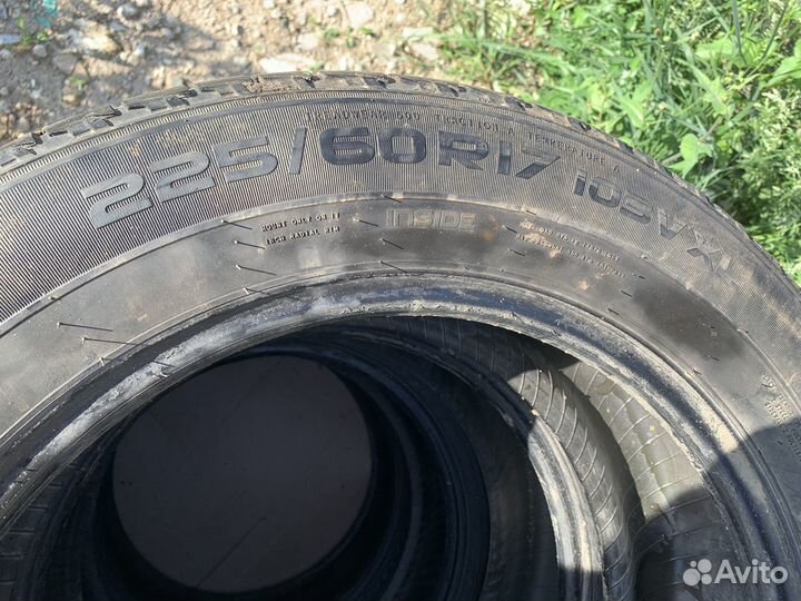 Nokian Tyres Hakka Blue SUV 225/60 R17 100