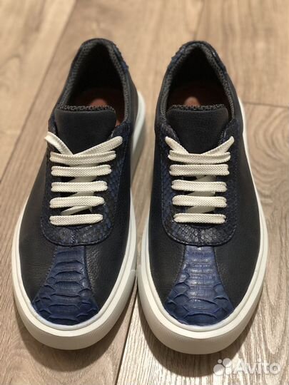 Кожанные кеды