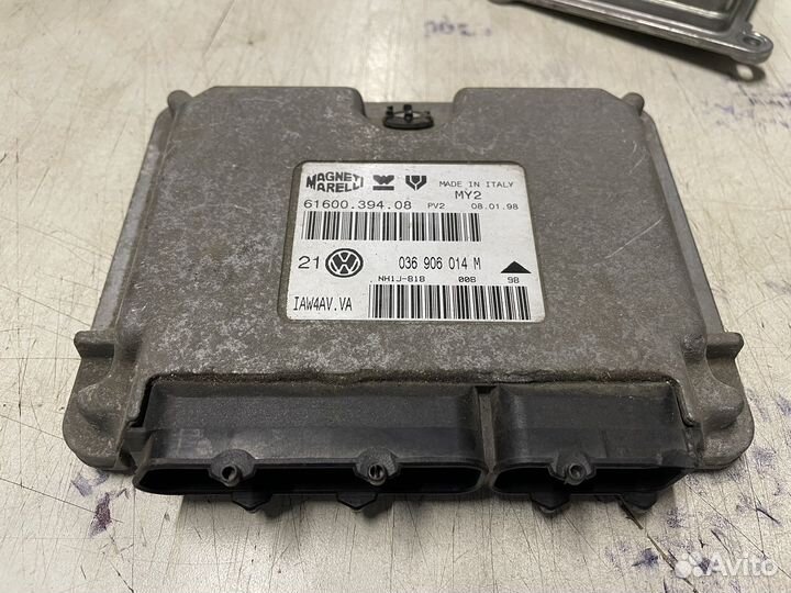 Блок управления двигателем Volkswagen Golf 4/Bora