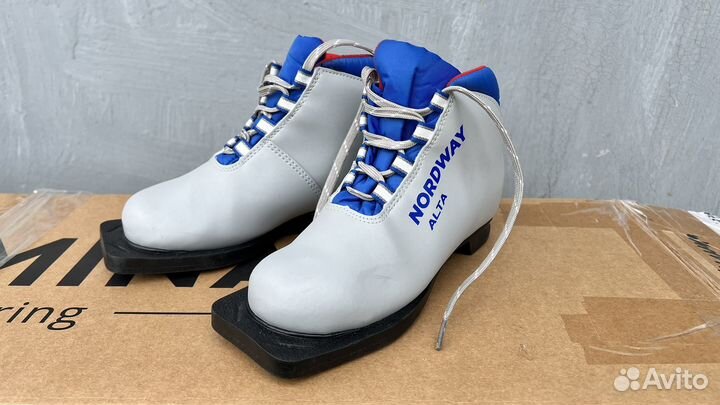 Лыжные ботинки 33 размер