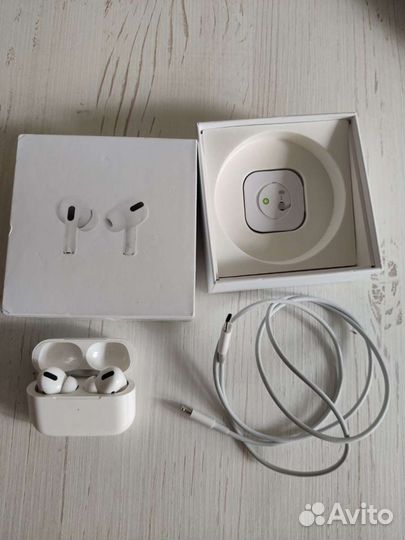 Apple airpods pro