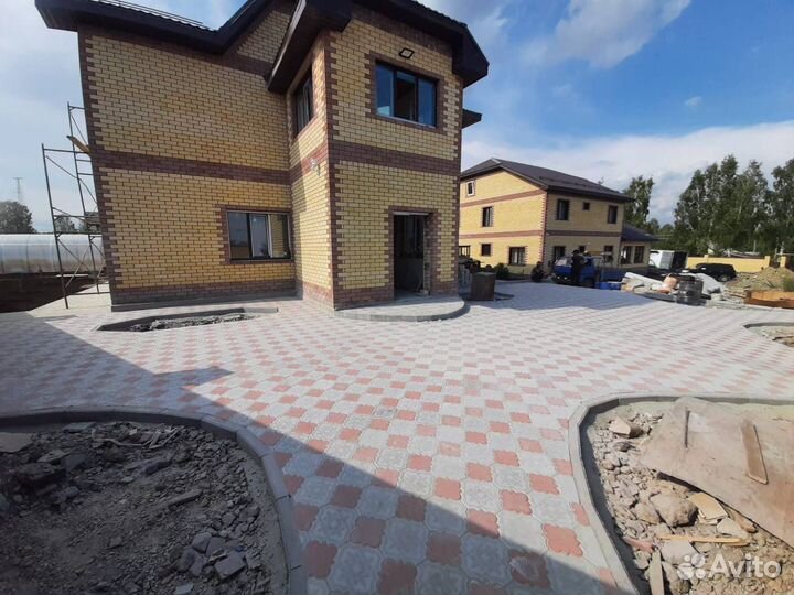 Тротуарная плитка, бордюр, водоотвод