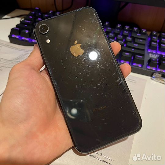 iPhone Xr, 64 ГБ