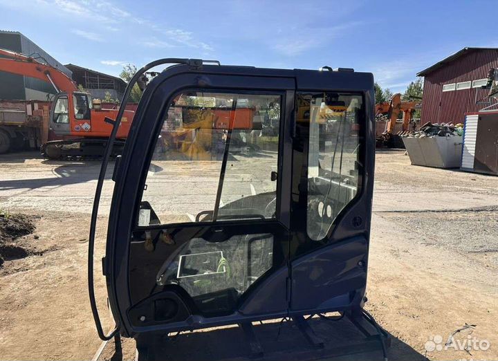 Кабина hitachi ZX 200-5G 330-5G