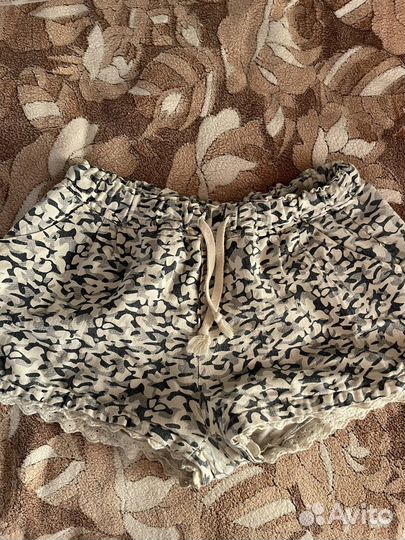 Шорты женские