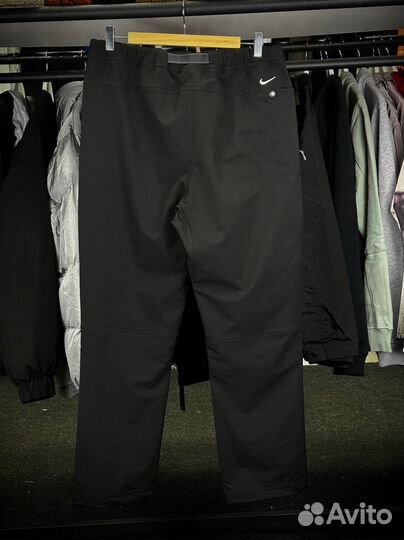 Спортивные штаны nike acg