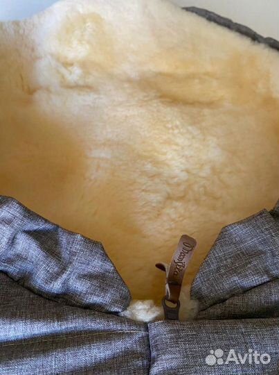 Меховой конверт и варежки-муфта Mansita Lazio