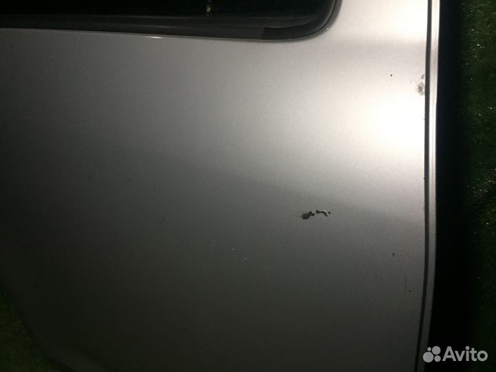 Дверь задняя правая Toyota Wish ZNE14G Пустая