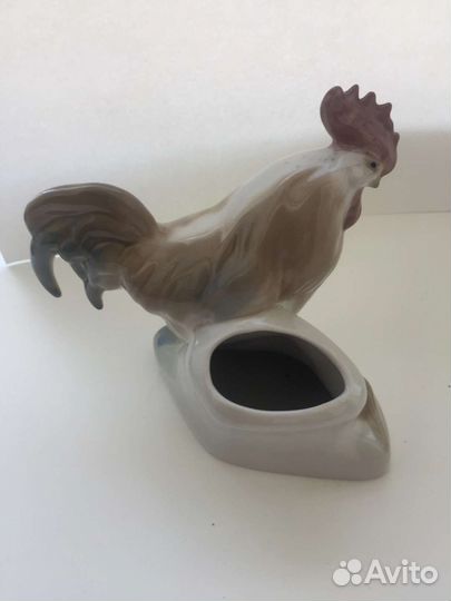 Фарфоровый петух карандашница