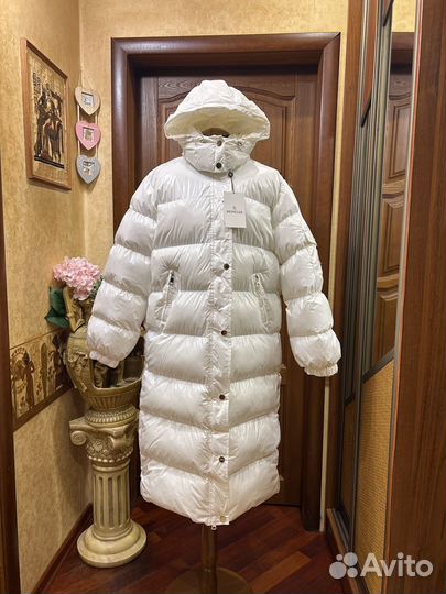 Пуховик лаковый Moncler