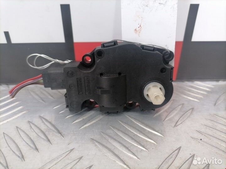 Электропривод BMW 5 F07/F10/F11 2013 64119319037