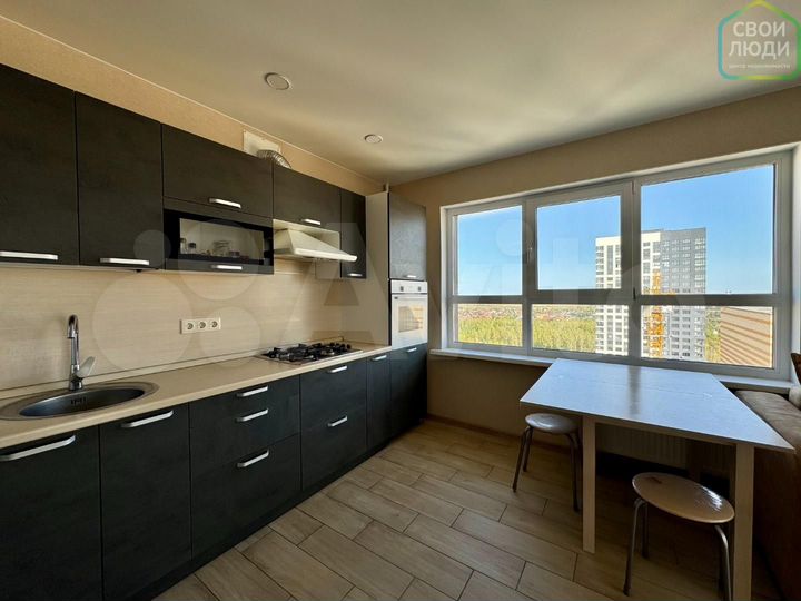 2-к. квартира, 64 м², 18/23 эт.