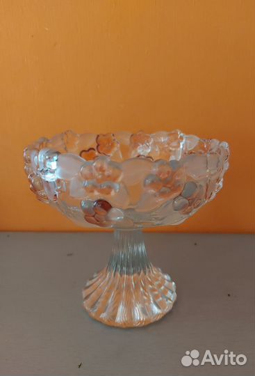 Конфетница на ножке Чехия